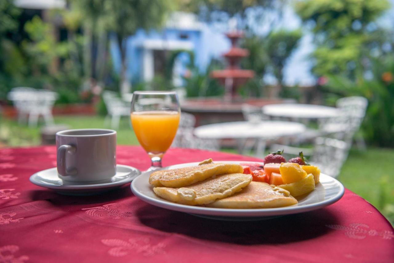 Hotel Casa De Las Fuentes Antigua ภายนอก รูปภาพ